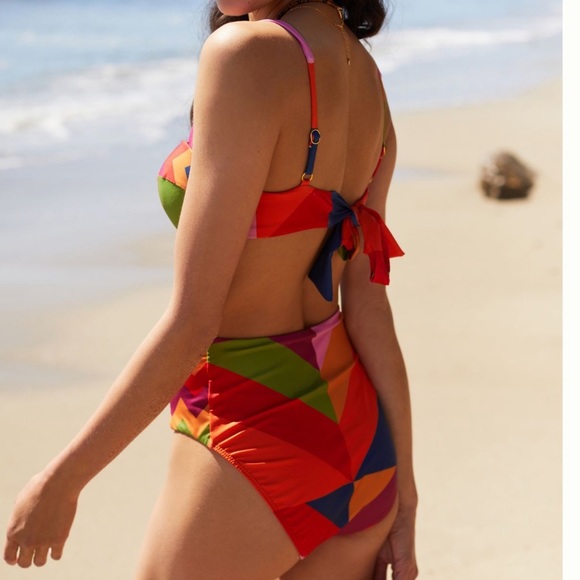 Farm rio geometric bikini high waisted bottoms. ONLY BOTTOM. - Picture 2 of 7